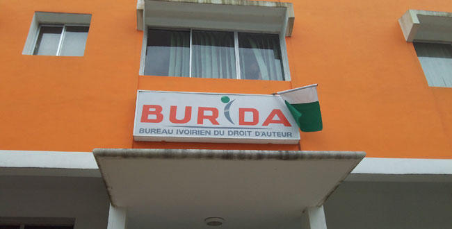 Article : Droit d&rsquo;auteur ivoirien, comment jouer la musique pendant la campagne?