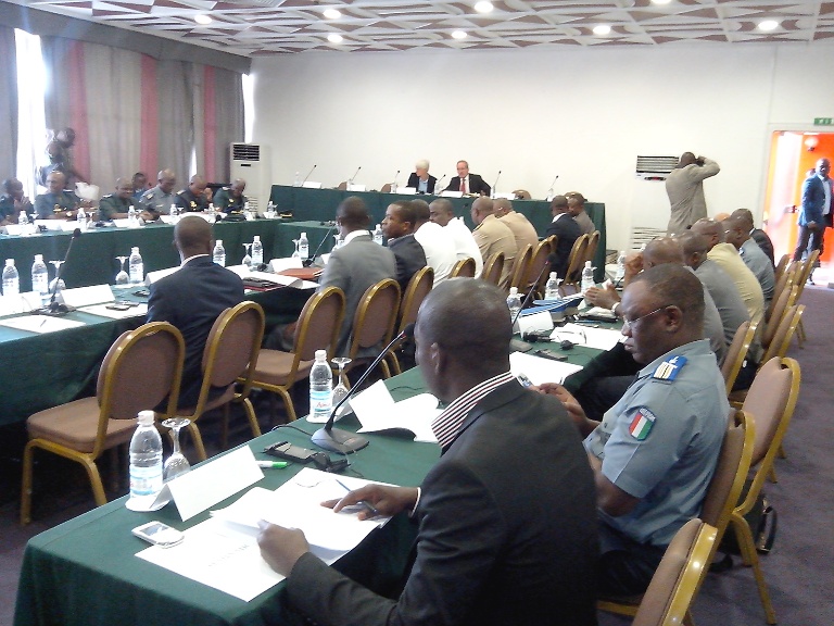 Les s&eacute;minaristes &agrave; l'ouverture des travaux, le premier jour. cr&eacute;dit photo: FBI