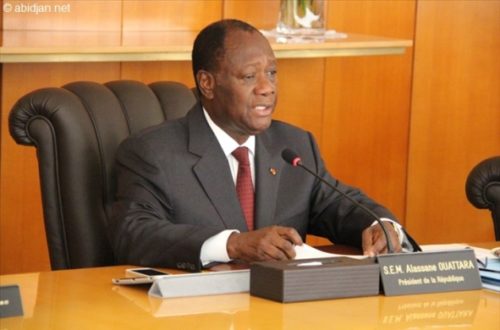 Article : Opéré d’une sciatique, des Ivoiriens craignent pour Ouattara…